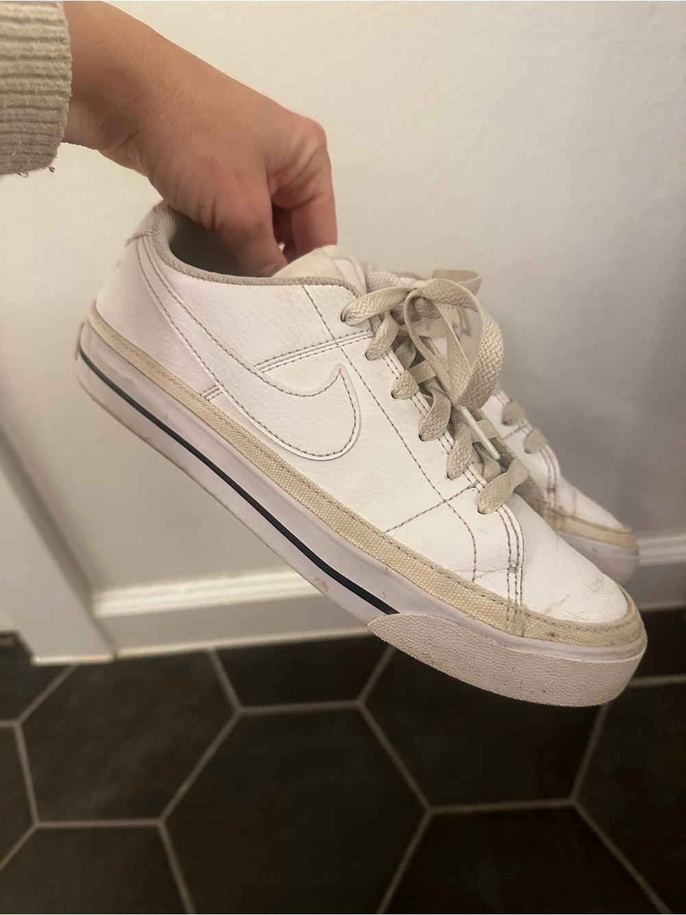 Nike Women's White Low-Top Canvas Accent Sneakers
